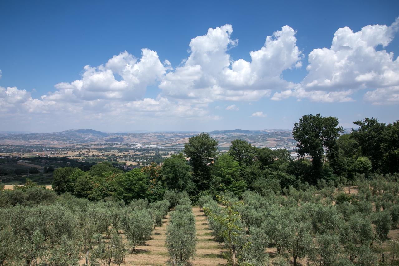 Il Mulino Della Signora Luxury Country House Frigento Bagian luar foto